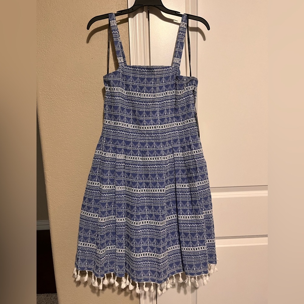 NWT Vince Camuto size 12, blue embroidered dress